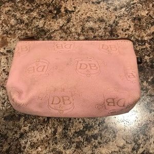 Dooney & Bourke Pouch
